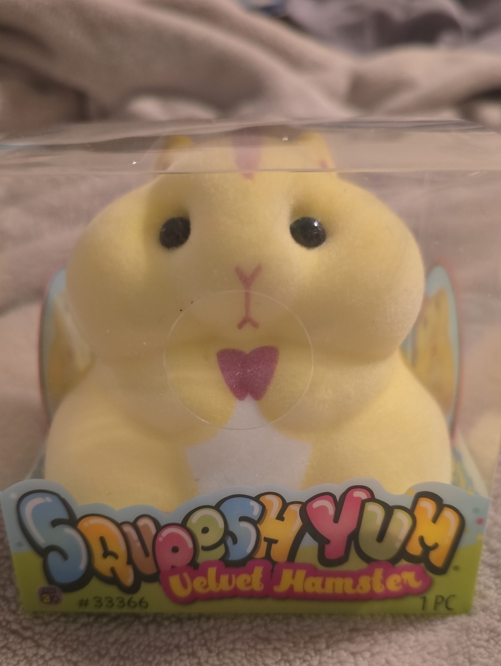 Squeesh Yum Velvet Hamster Plush - Yellow